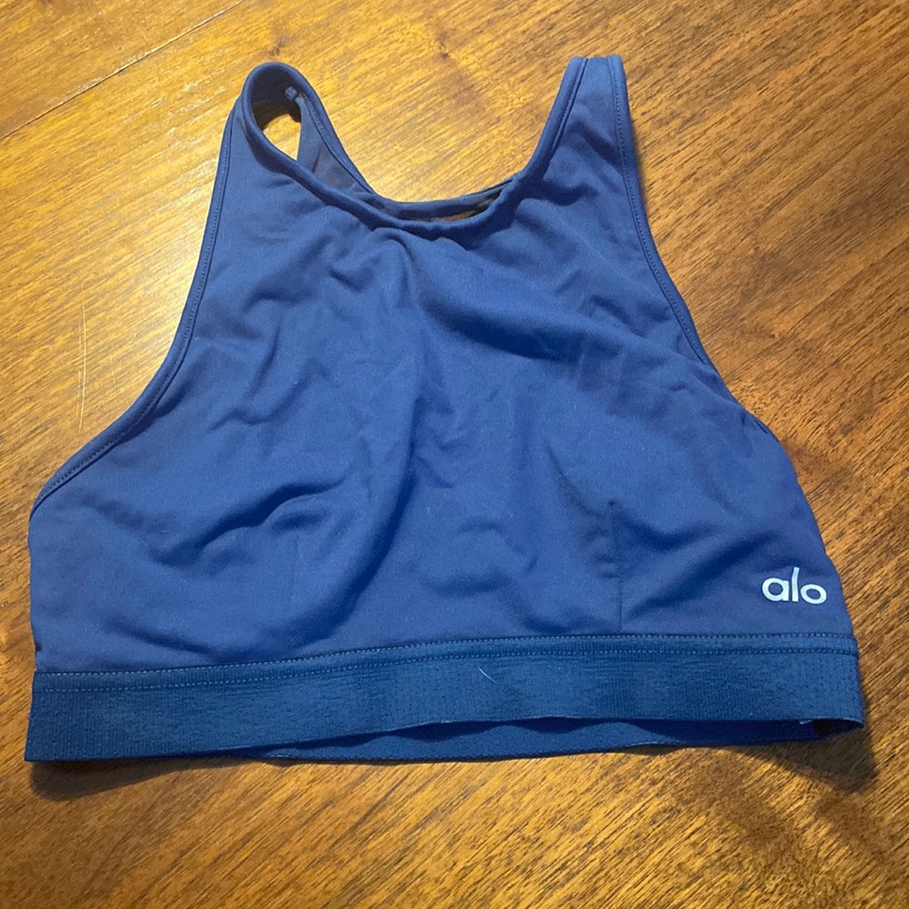 Alo yoga sports bra